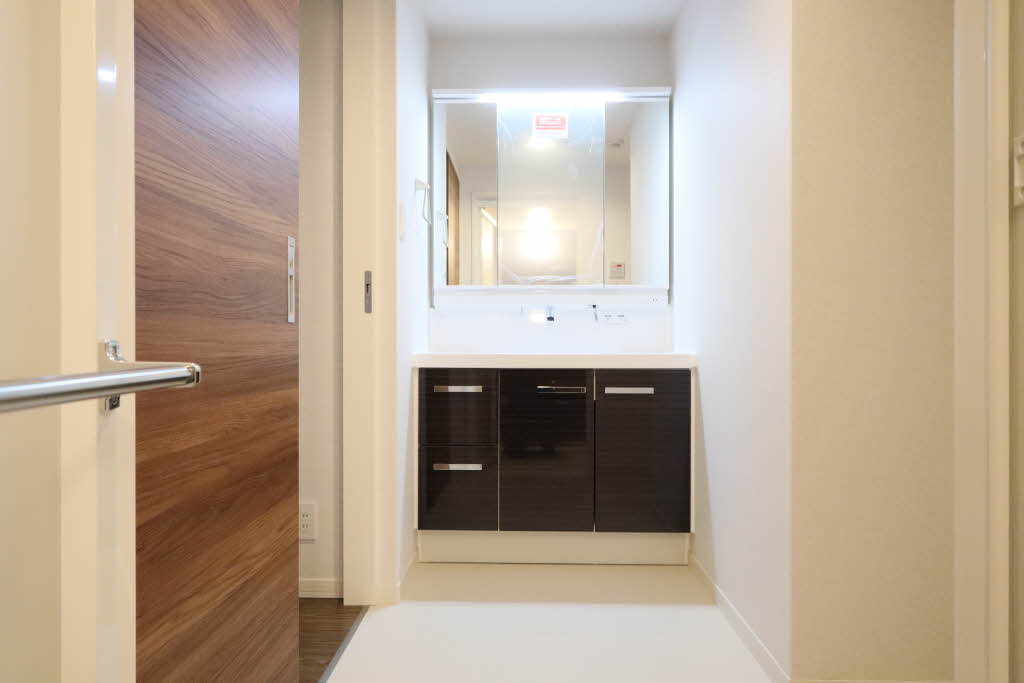 ファルコ鷹匠 201号-5