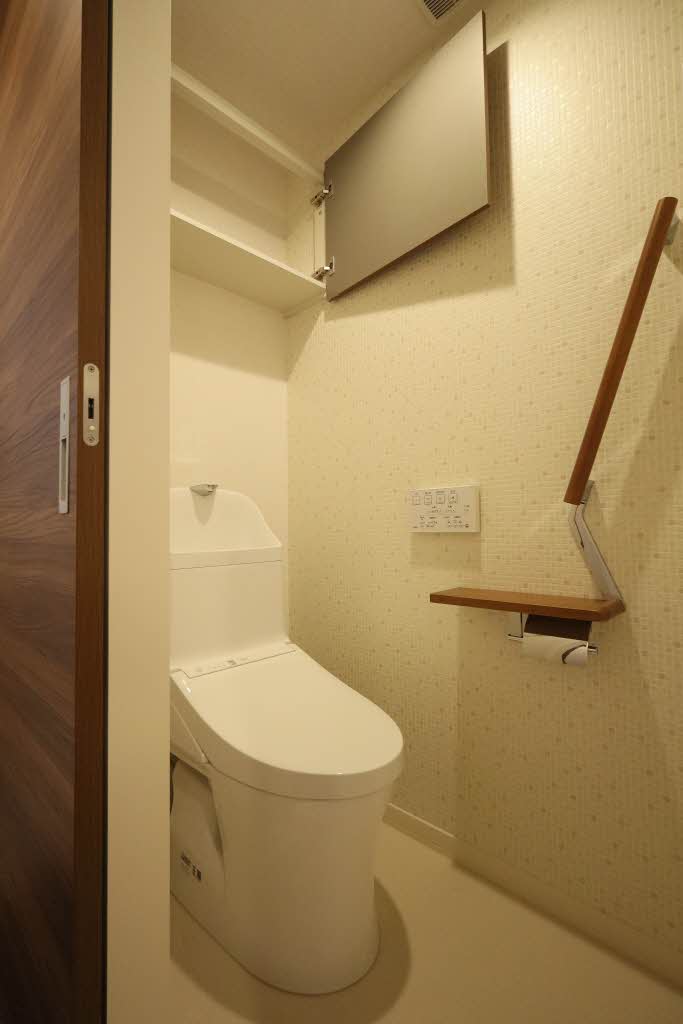 ファルコ鷹匠 201号-6