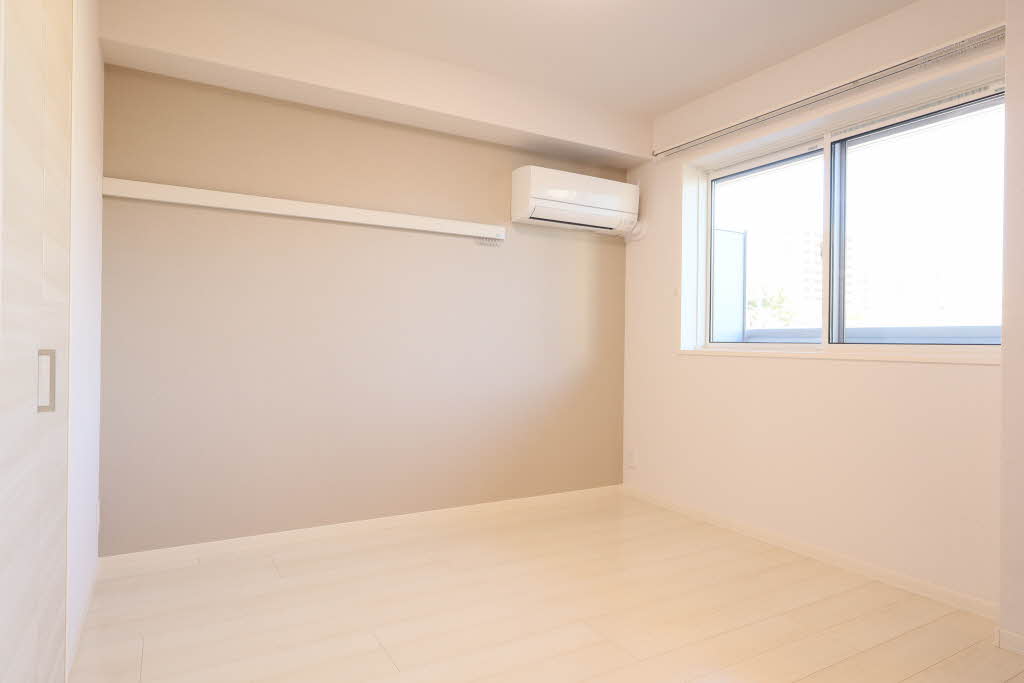 ファルコ鷹匠 305号-7