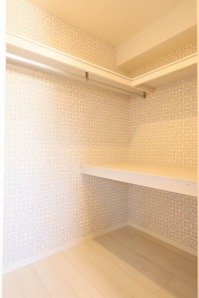 ファルコ鷹匠 305号-8