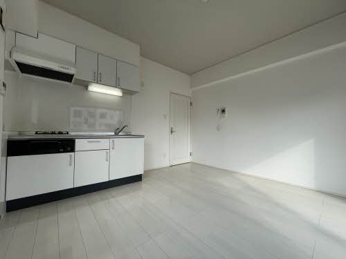 Gold Court 宝町 A0402号-4