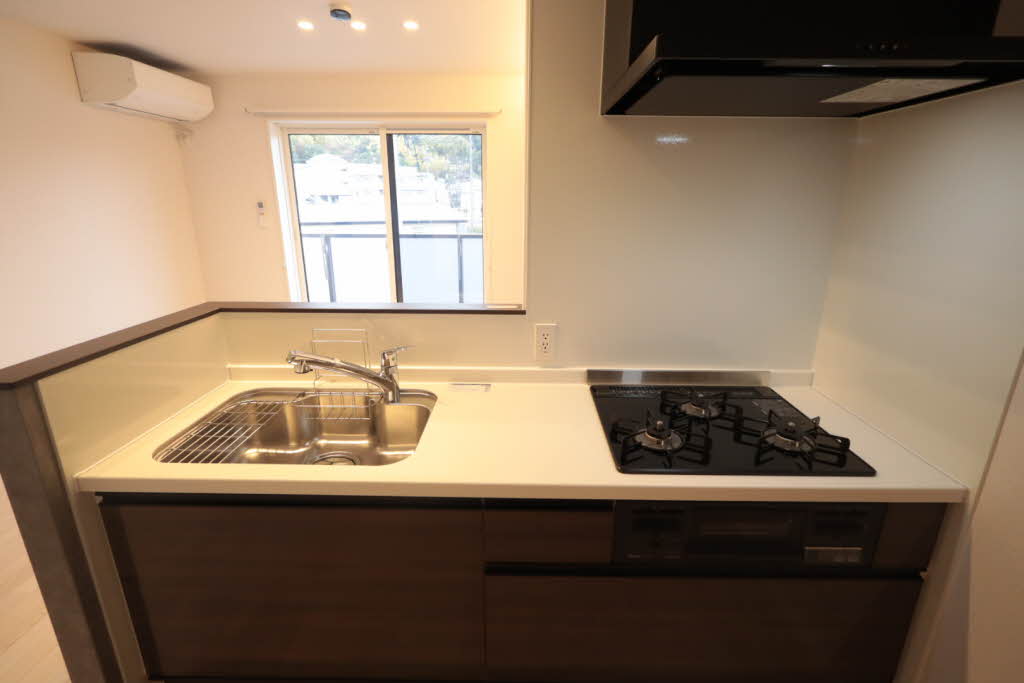 Ａｄｏｎｉｓ長束 A0201号-4