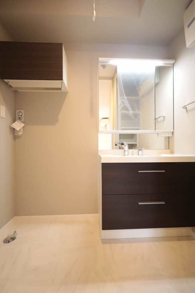 Ａｄｏｎｉｓ長束 A0201号-5