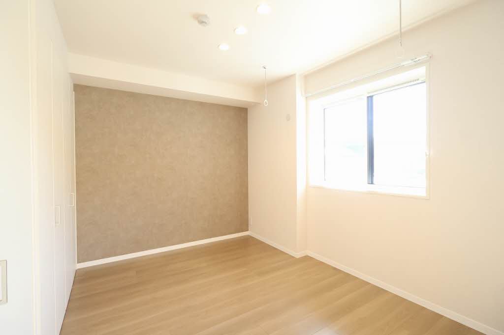 メゾンドノアール A0203号-3