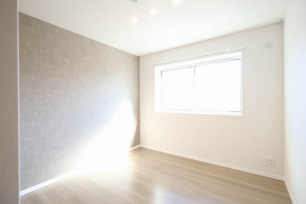 メゾンドノアール A0302号-4