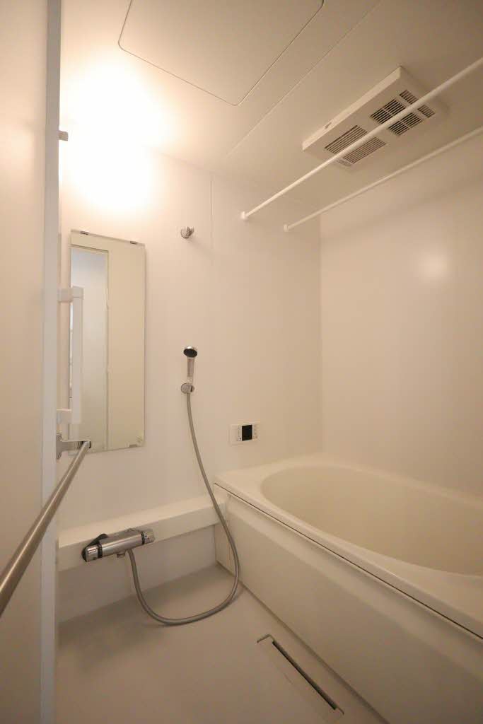 シャーメゾン街の灯 202号-4