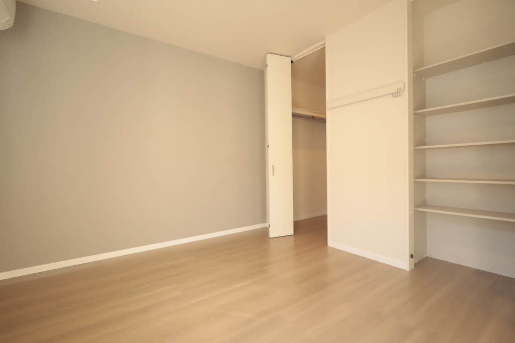 リバーサイド長岡Ⅱ 203号-5