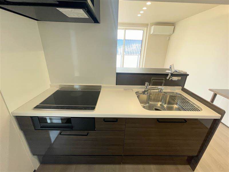 Ｃｏｍｏｄｏ．ＴＴ 303号-3