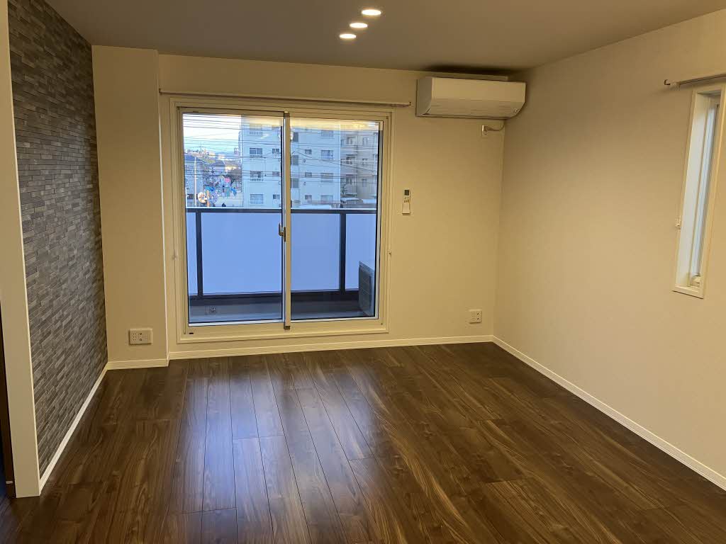 Yanagi Takasu A0202号-8