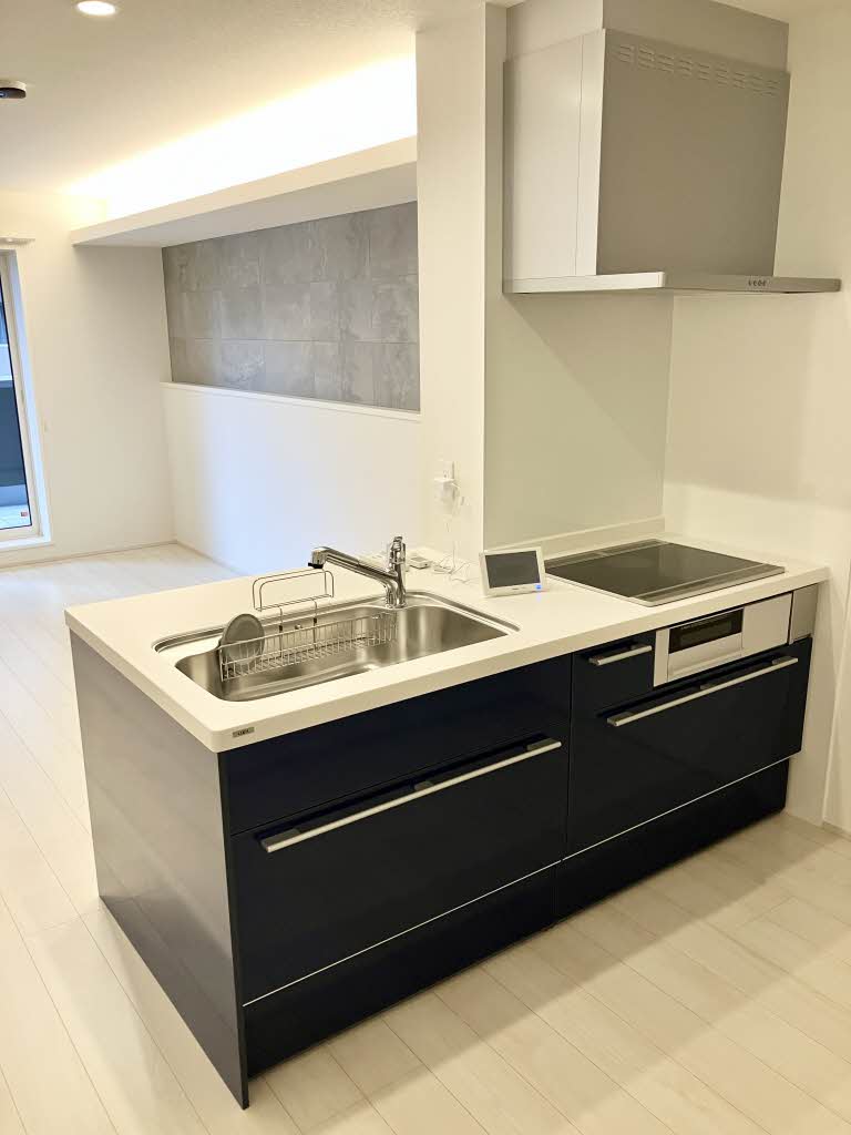 ルポ　マノワール 203号-8