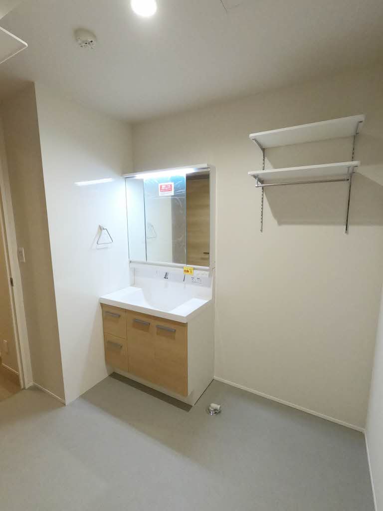 ベレオ安宅 303号-4