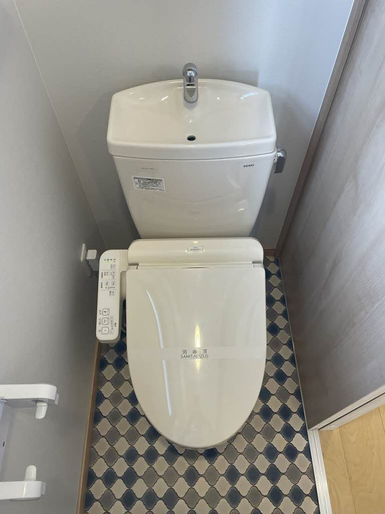 Ｇｏｌｄ　Ｃｏｕｒｔ楽々園 A1204号-4