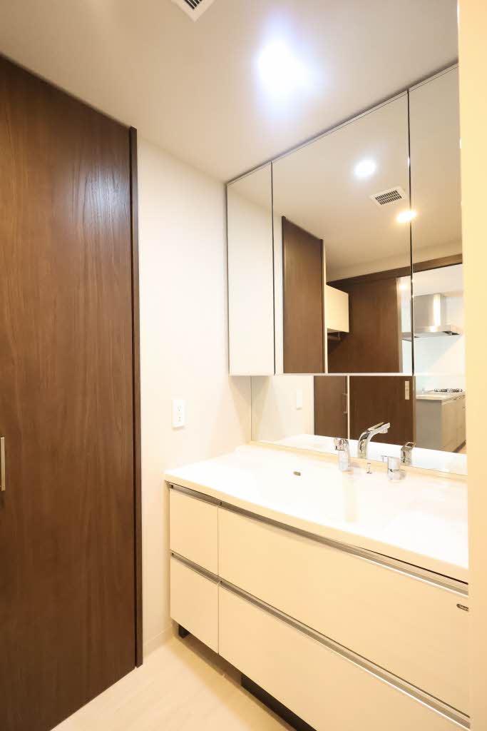 シャーメゾンステージ中央通り 00604号-5