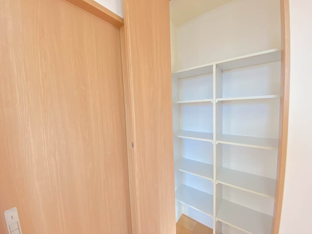Fe.モデナ A棟 A0102号-15