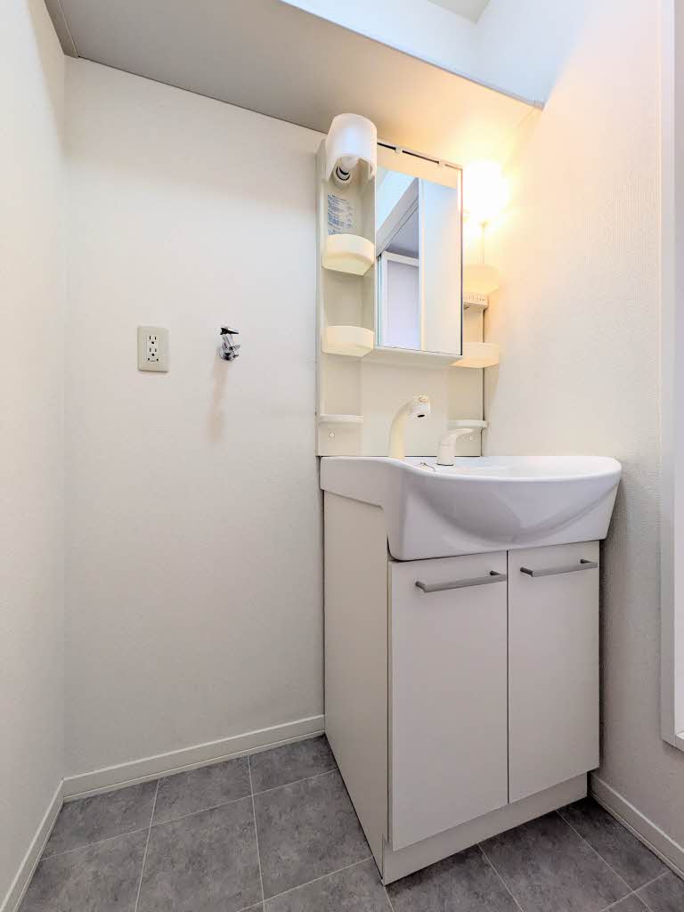 ラ・ヴィータ国富　弐番館 A0101号-6