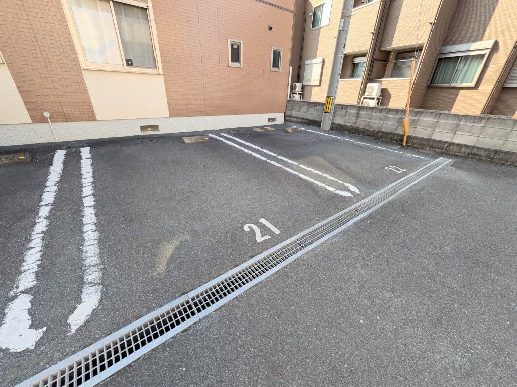 ラ・ヴィータ国富　弐番館 A0101号-13