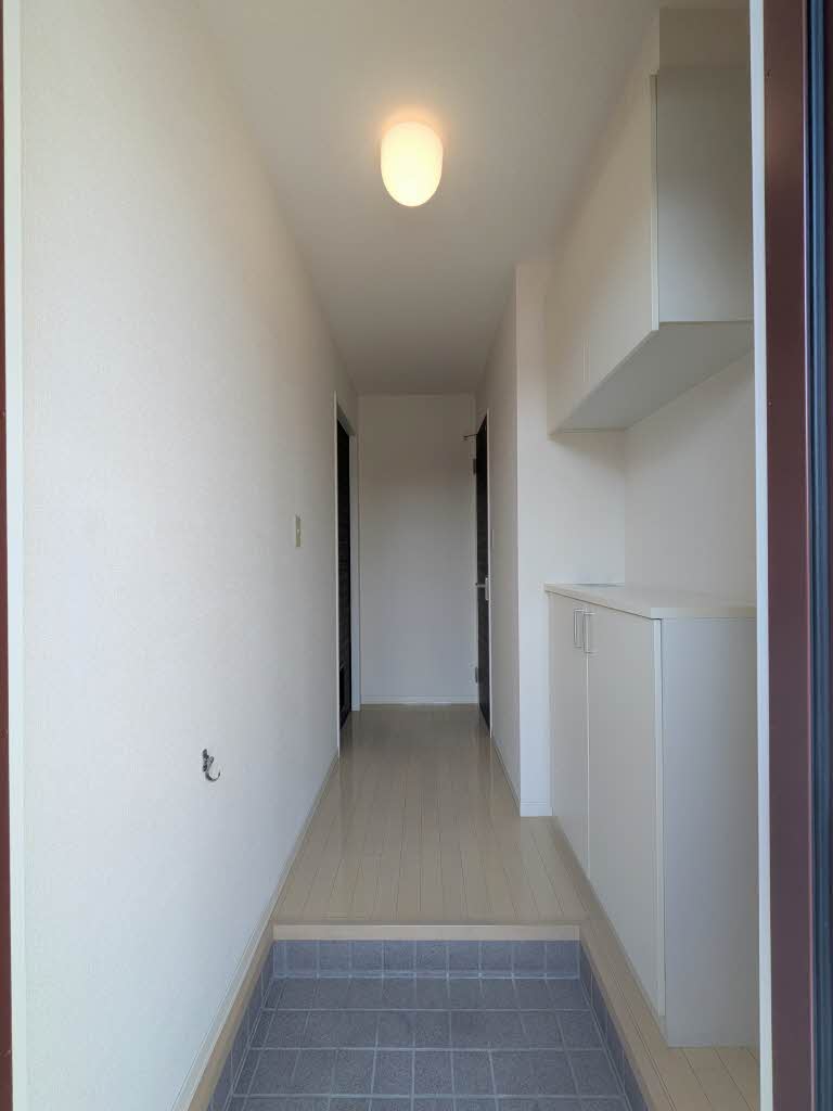 ラ・ヴィータ国富 参番館 B0102号-13