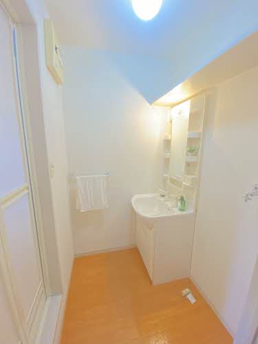 バリュージュ泉保 103号-10