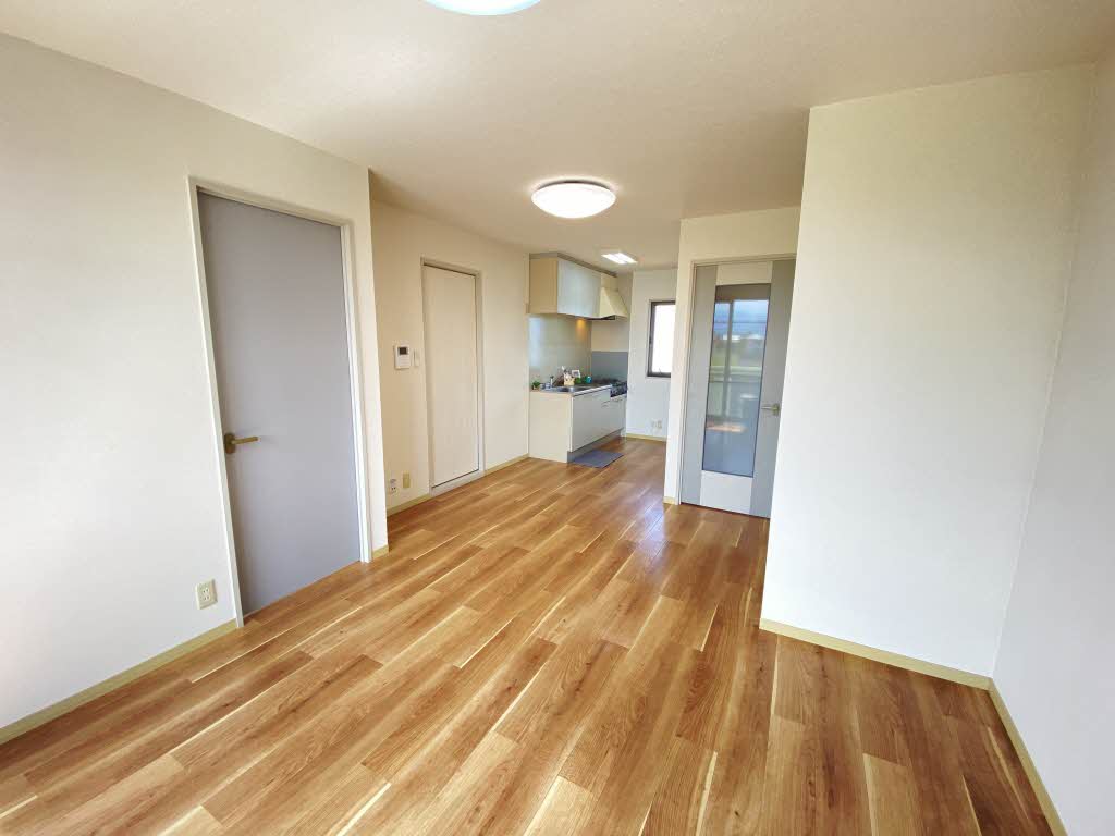 コスモタウン森岡Ⅱ　Ｂ棟 B0202号-2