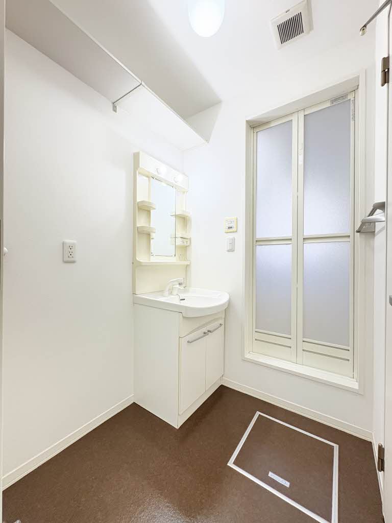 シャーメゾンソレイユ　Ｄ棟 D0108号-5