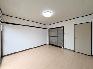 フレグランス野崎 B棟 B0203号-3