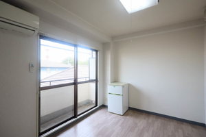 ハッピーハイツ今 A0303号-2