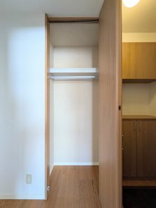 Sarah 1棟 A0202号-10