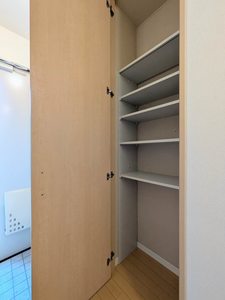 シャン・ド・フルール　Ｂ棟 B0102号-12