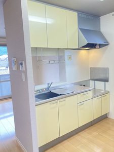 シャーメゾン西泉 A棟 A0202号-6