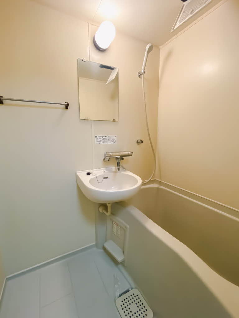 ハッピーハイツ今 A0204号-7