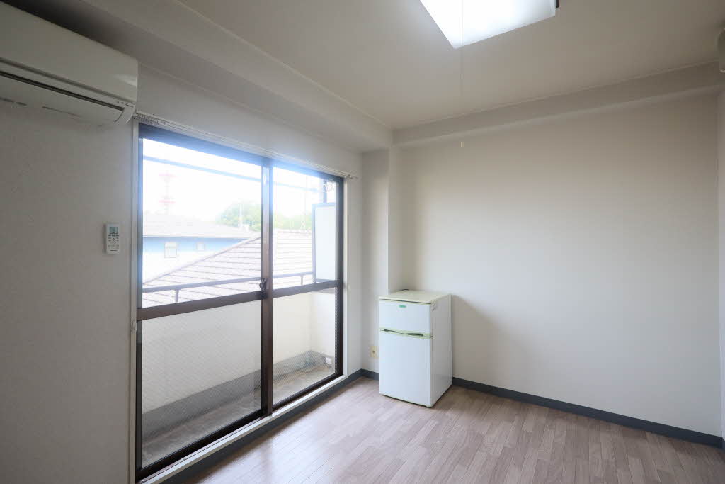 ハッピーハイツ今 A0303号-2