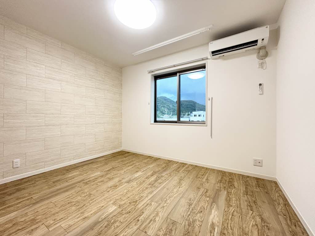 ハイツ　ヒラオカⅢ A0301号-3