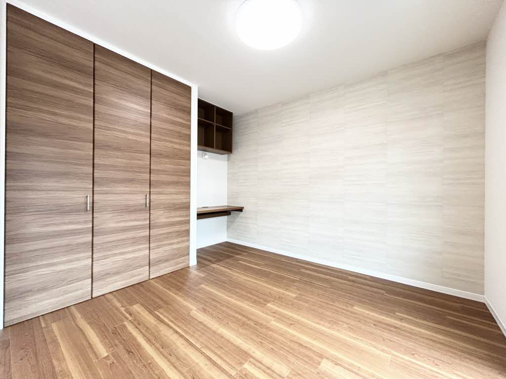 ドミール平井Ⅱ　　Ｃ棟 A0102号-4