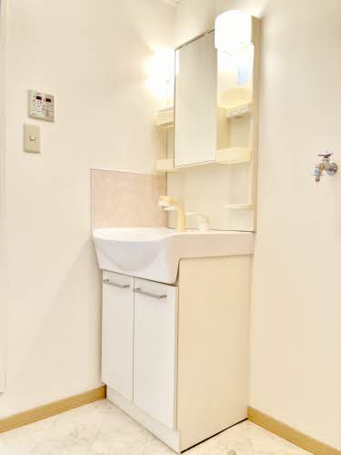 シャーメゾンアマセ A0203号-9