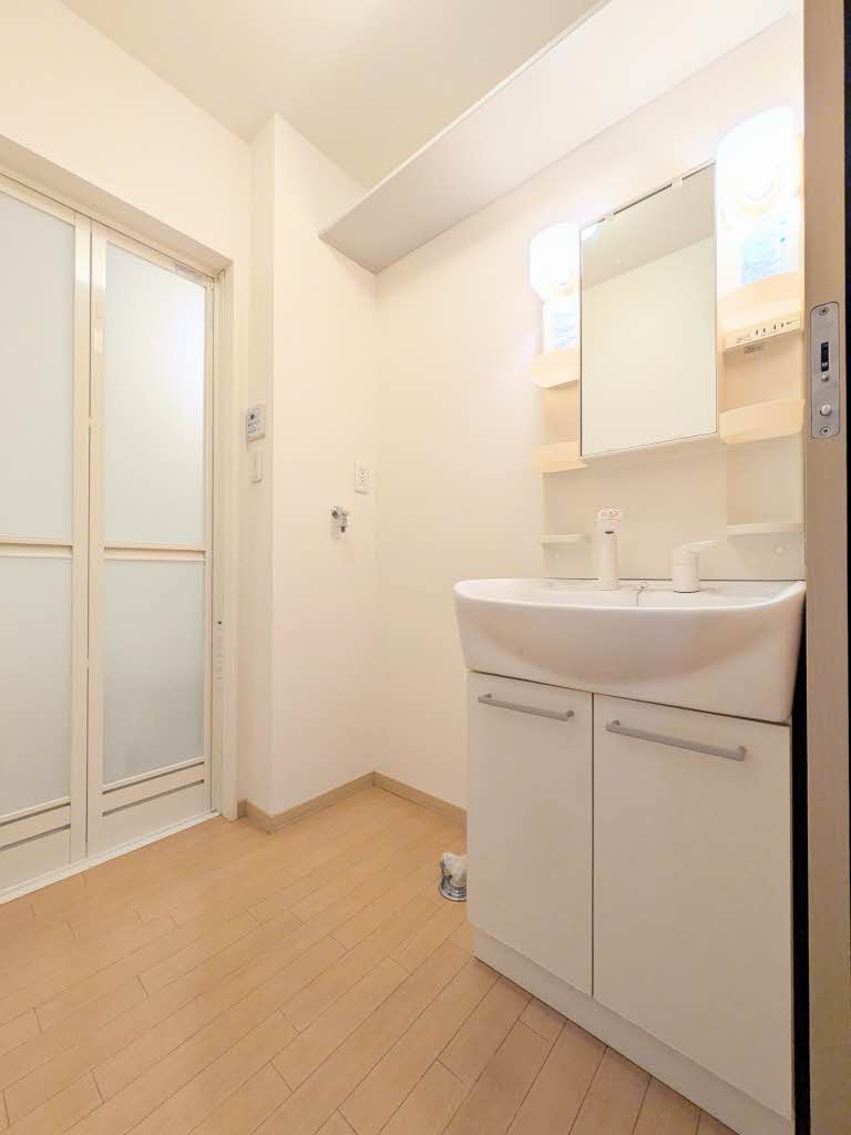 ヴァンデボヌール A0102号-8