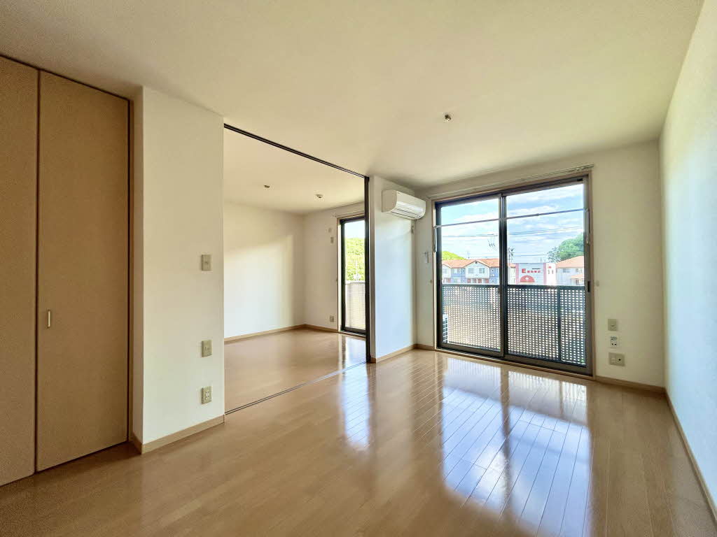 シャーメゾン　グレースＣ棟 A0203号-2