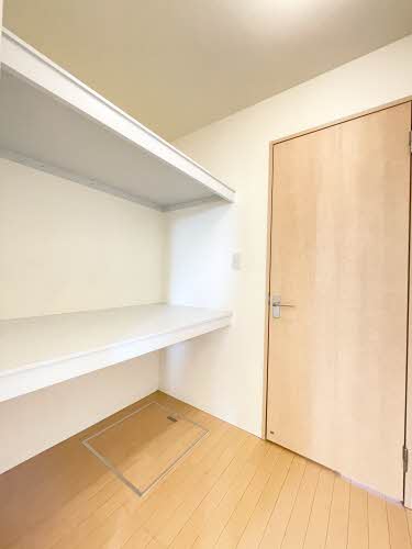 ベルナール　サイ　Ｂ棟 B0101号-8