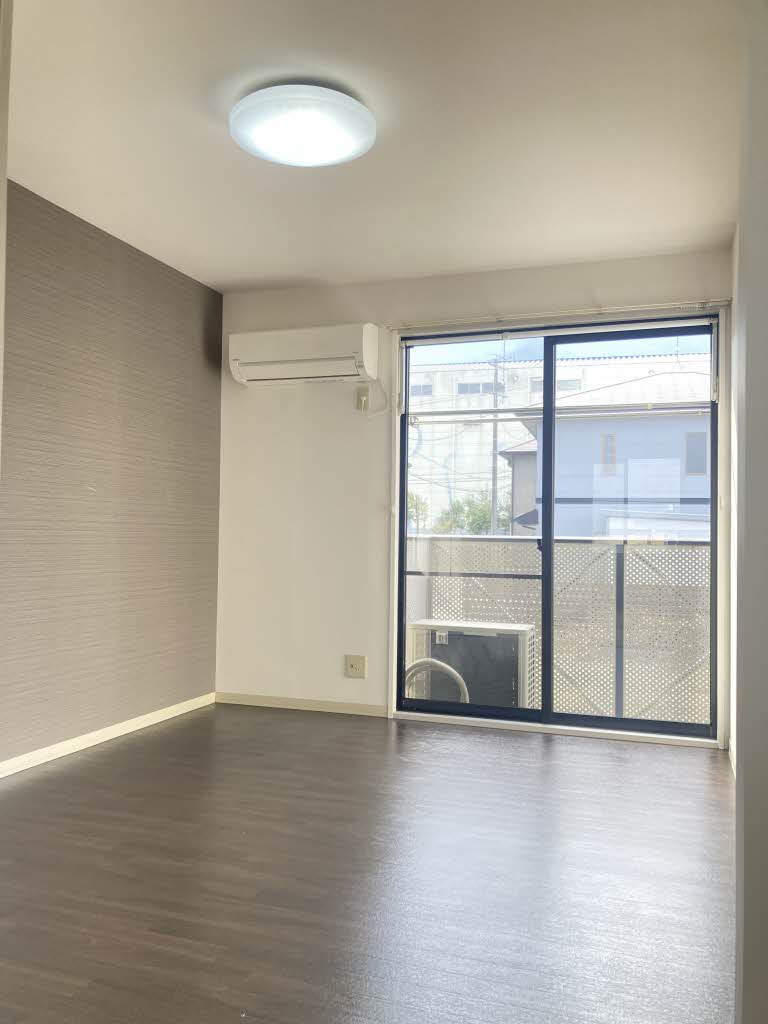 ヴィラ・ハピネス　Ｂ棟 B0203号-2