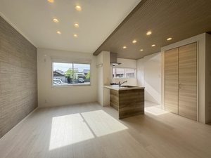 エトアール板谷　Ａ棟 A0102号-1