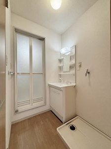 緑の館 A棟 A0201号-8