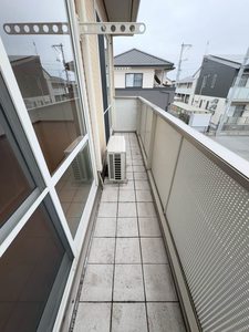 モンターニュ　Ｂ棟 B0203号-13