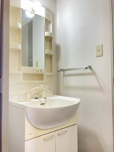 アンシャンテ　新田　Ｂ棟 B0203号-5