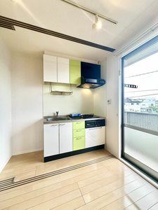 ウィスティリア B棟 B0208号-3