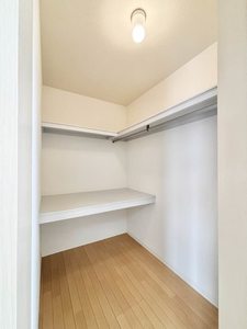 メゾンエストマルス B棟 B0102号-6