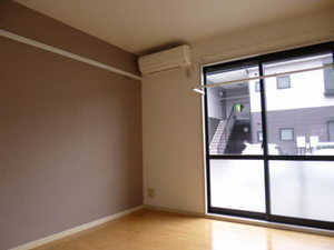 ファミール・ビレジ　Ｂ棟 B0102号-2