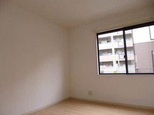 ファミール・ビレジ　Ｂ棟 B0102号-13