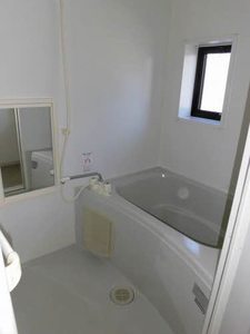 ファミール・ビレジ　Ｃ棟 C0101号-4