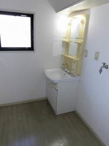 ファミール・ビレジ　Ｃ棟 C0101号-5