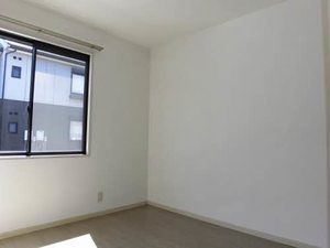 ファミール・ビレジ　Ｃ棟 C0101号-7