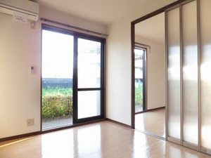 ハイツ足達Ｃ棟 A0101号-10